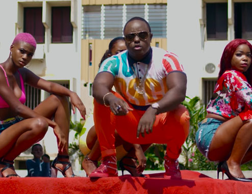 O Pam ft. Uami Ndongadas e Dj Pzee Boy